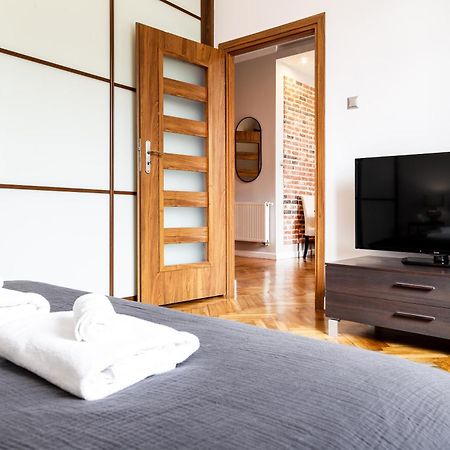 Househost Apartment: Jozefa 2/10 Cracovia Esterno foto