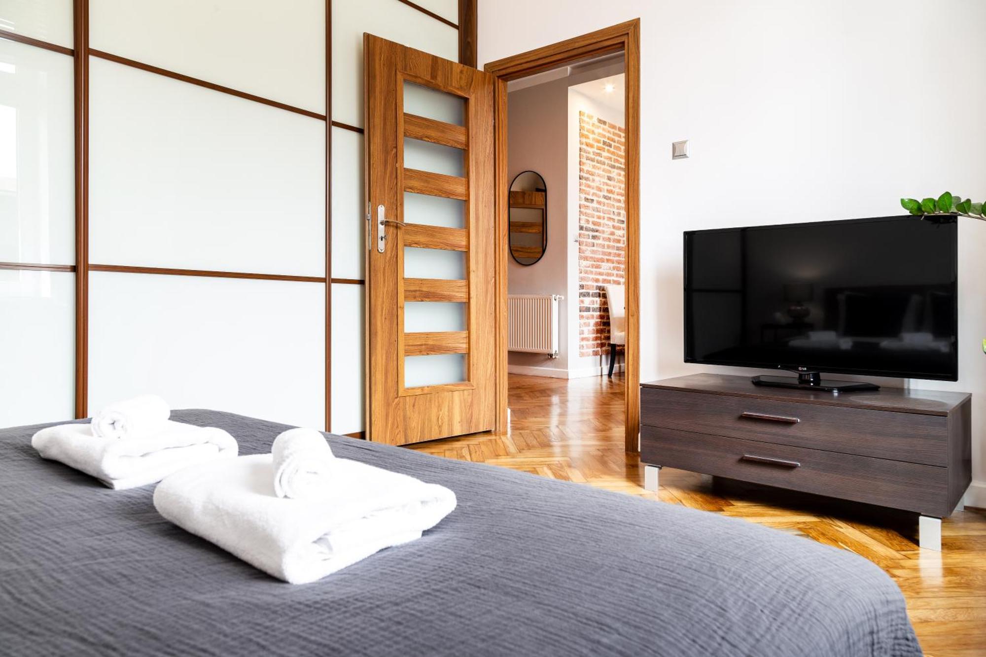 Househost Apartment: Jozefa 2/10 Cracovia Esterno foto